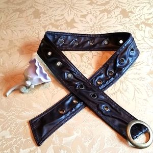 Vintage women adjustable leather belt size 36inc